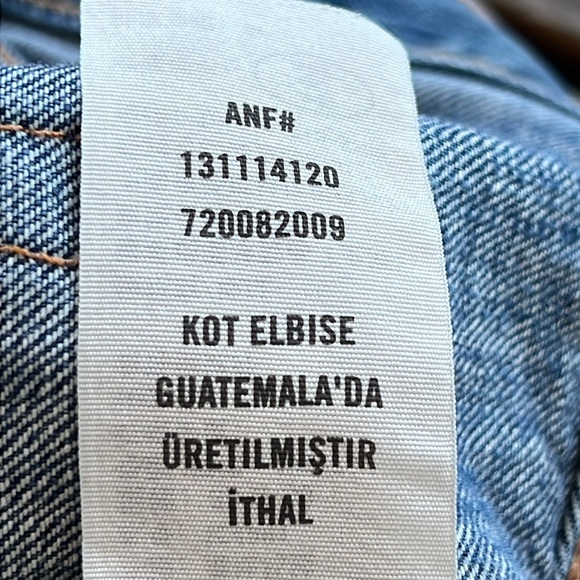 Abercrombie & Fitch Button-fly Jeans - Picture 5 of 14